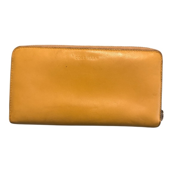 🧡 5 for $25 🧡 Cole Haan Yellow Leather Wallet - Picture 1 of 4